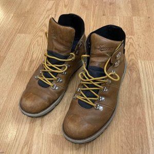Danner Vertigo 917 Waterproof Leather Boots